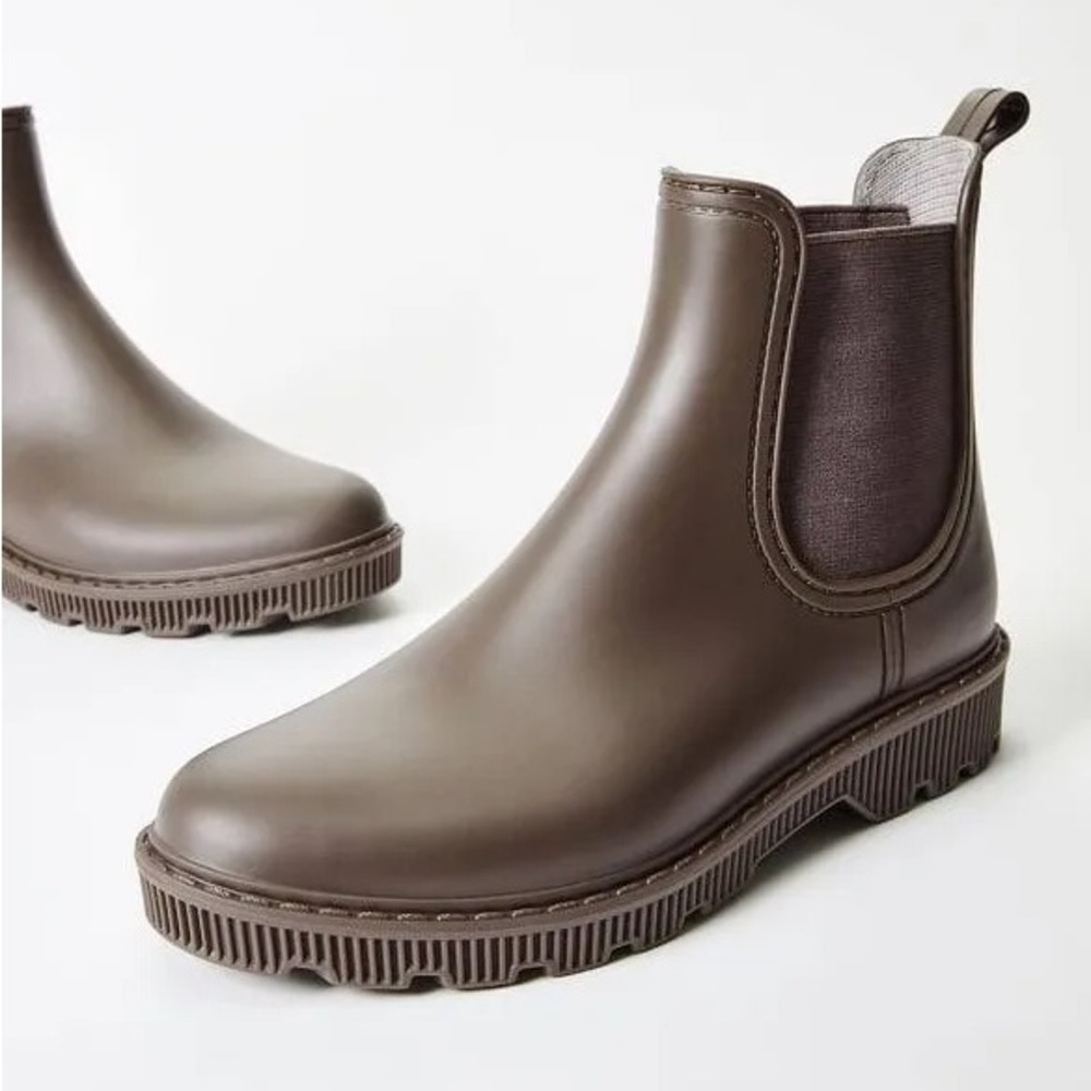 Army Green Chelsea Rain Boots